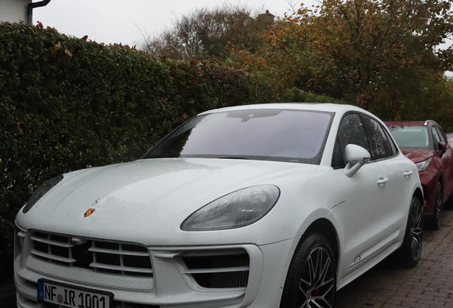 Porsche 95B Macan GTS MkIII