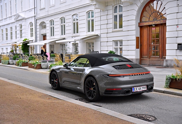 Porsche 992 Carrera 4S Cabriolet MkI