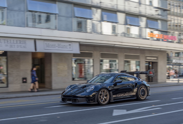 Porsche 992 GT3 RS MkI Weissach Package Manthey Racing