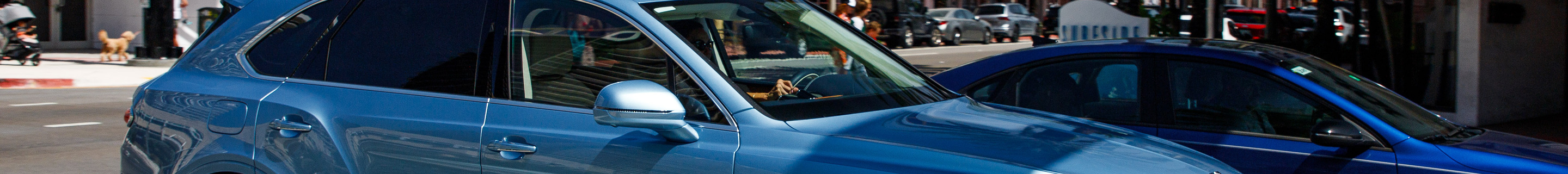 Bentley Bentayga Azure 2024