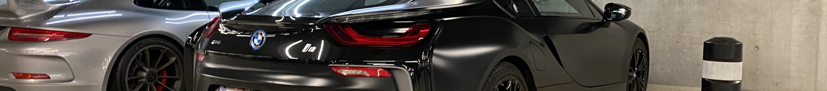 BMW i8 Protonic Frozen Black Edition