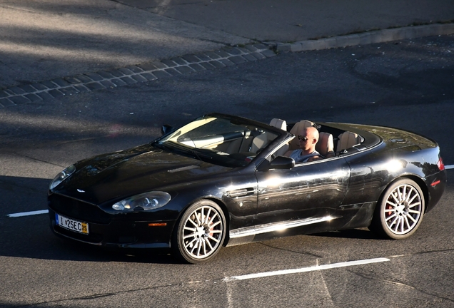 Aston Martin DB9 Volante