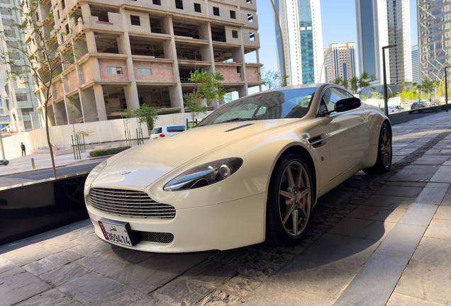 Aston Martin V8 Vantage