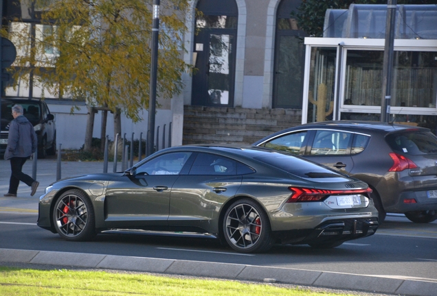 Audi RS E-Tron GT 2025