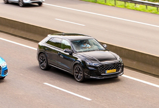Audi RS Q8 2024