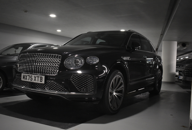 Bentley Bentayga V8 2025 Atelier Edition