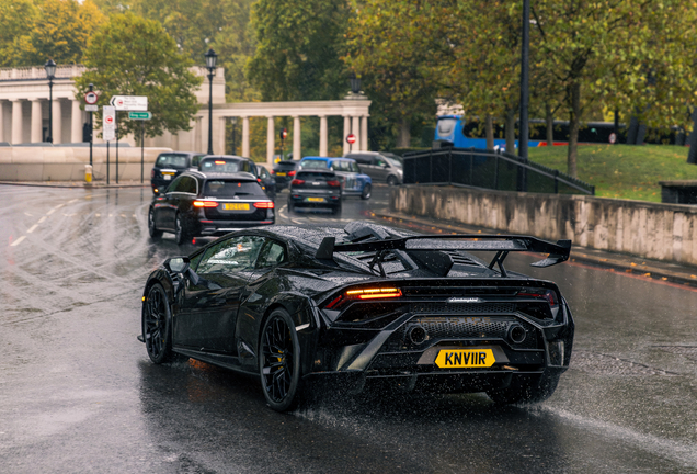 Lamborghini Huracán LP640-2 STO