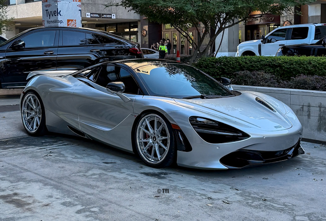 McLaren 720S Spider