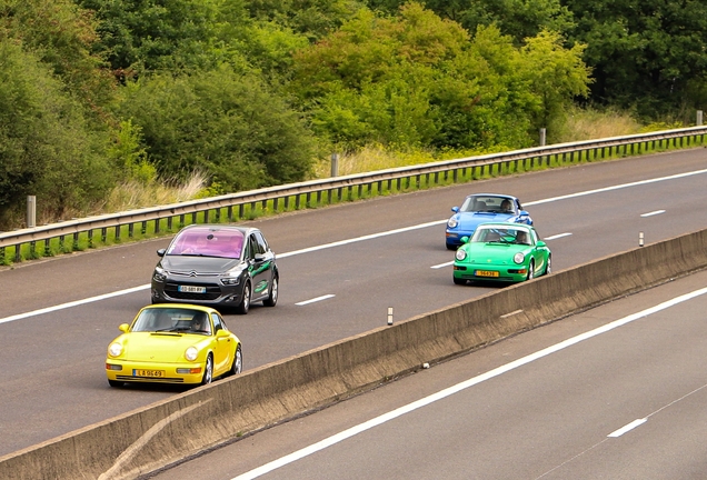 Porsche 964 Carrera RS
