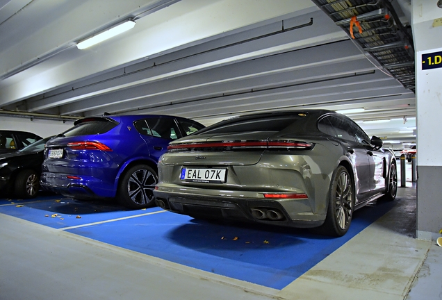 Porsche 972 Panamera Turbo E-Hybrid