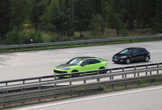 Porsche Cayenne Coupé Turbo E-Hybrid