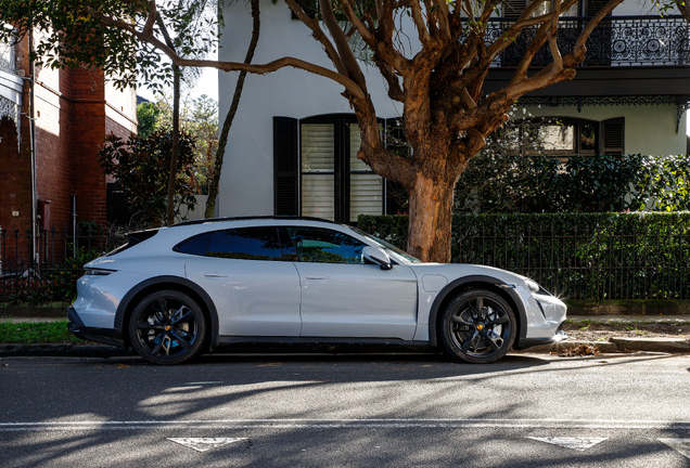 Porsche Taycan Turbo Cross Turismo