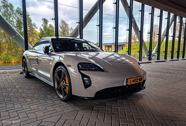 Porsche Taycan Turbo S