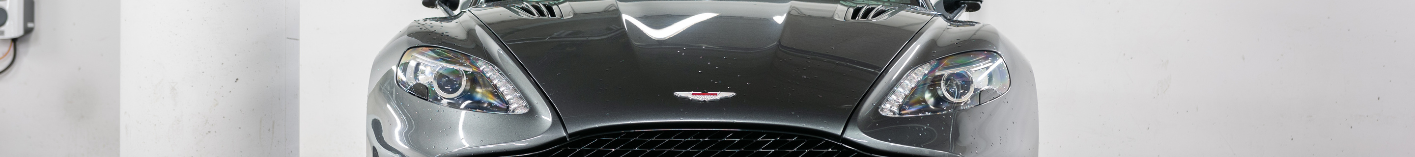 Aston Martin Vanquish Volante Zagato