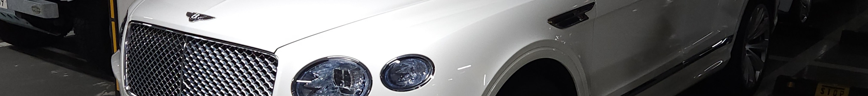 Bentley Bentayga V8 2021