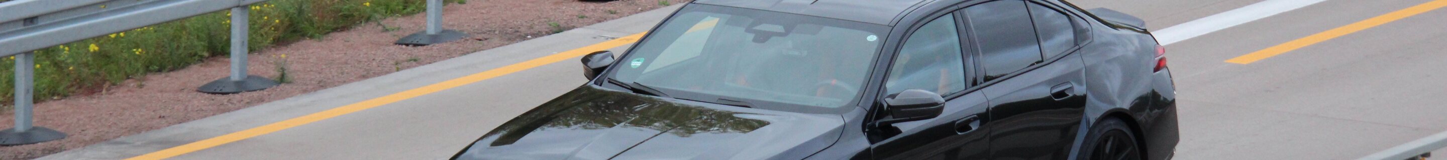 BMW M5 G90