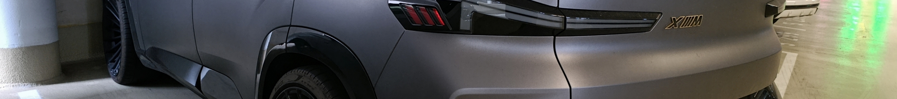 BMW XM G09