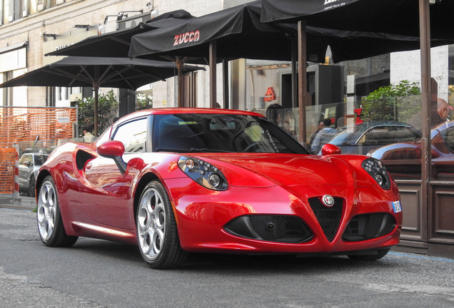 Alfa Romeo 4C Coupé