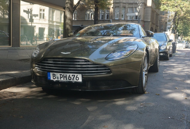 Aston Martin DB11