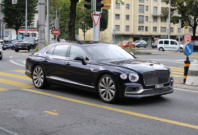 Bentley Flying Spur V8 2021