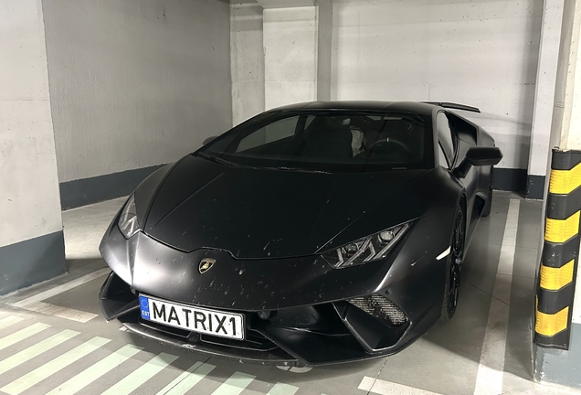 Lamborghini Huracán LP640-4 Performante