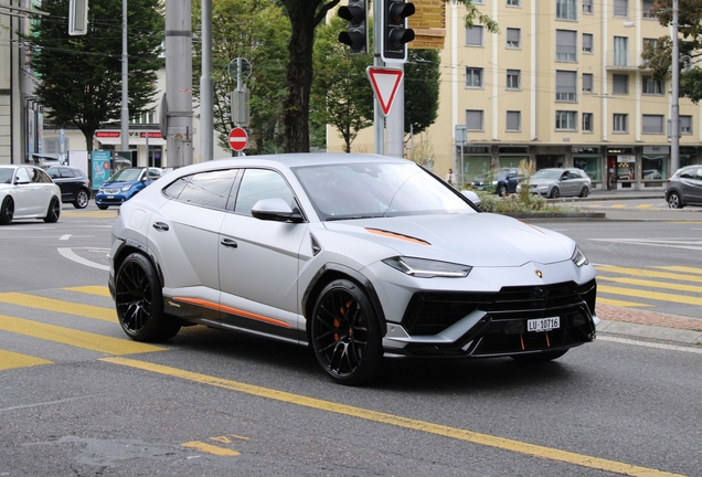 Lamborghini Urus Performante