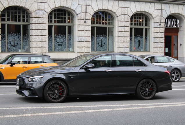 Mercedes-AMG E 63 S W213 2021