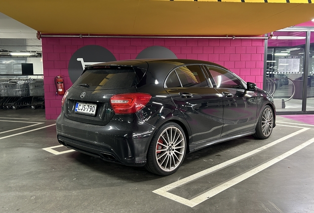 Mercedes-Benz A 45 AMG