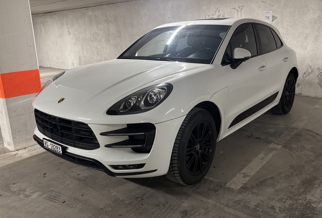 Porsche 95B Macan Turbo MkI