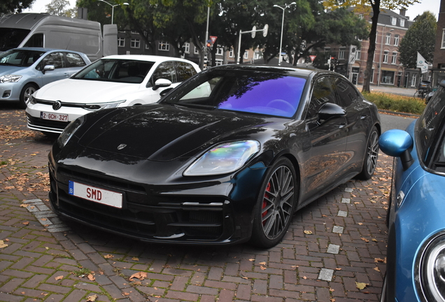 Porsche 972 Panamera Turbo E-Hybrid