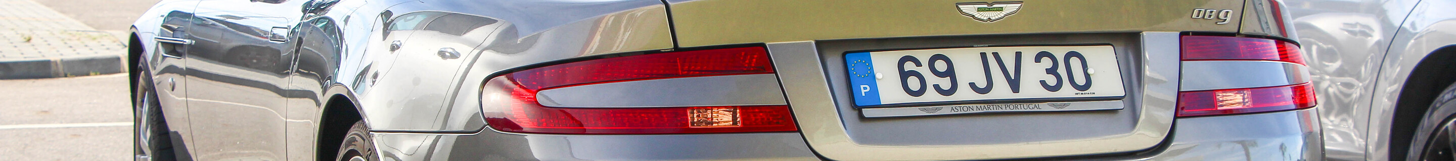 Aston Martin DB9 Volante