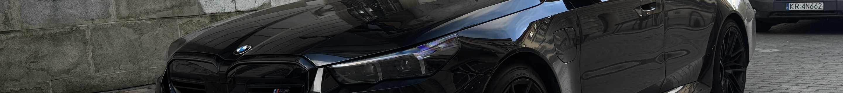 BMW M5 G90