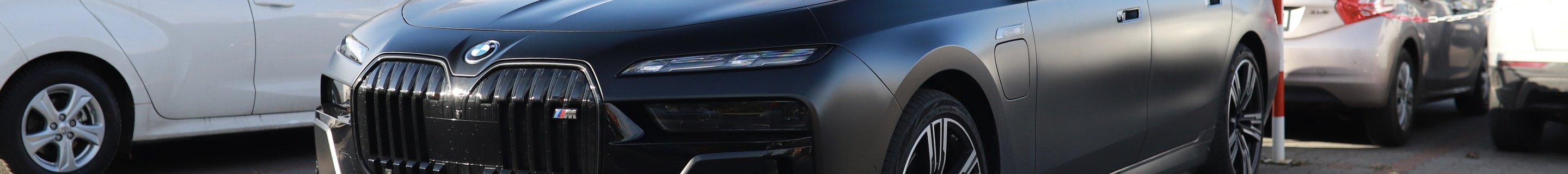 BMW M760e xDrive