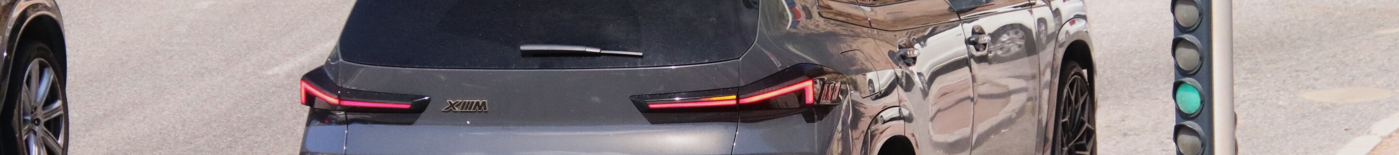 BMW XM G09