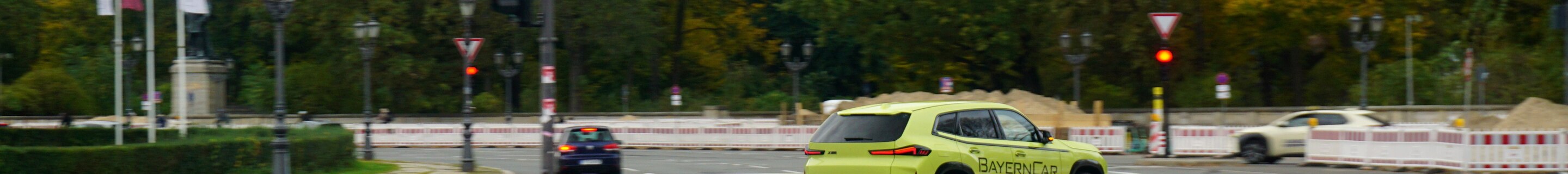 BMW XM G09