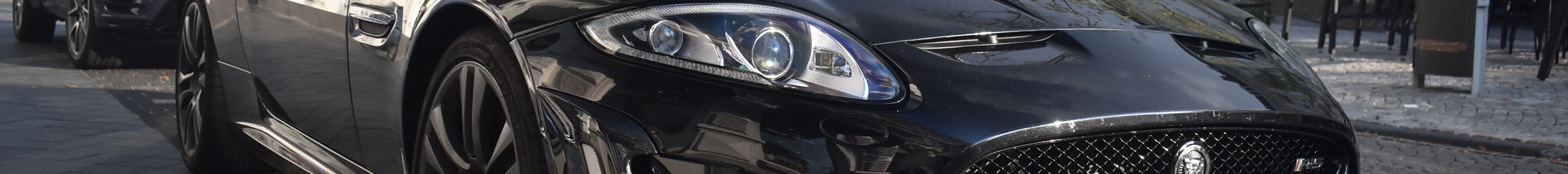 Jaguar XKR-S 2012