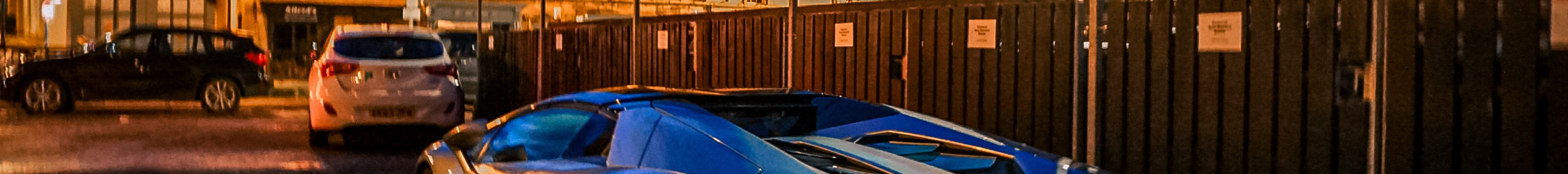 Lamborghini Aventador LP700-4 Roadster