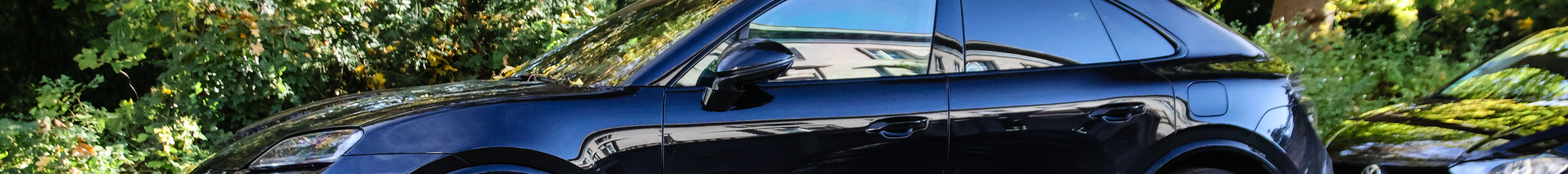Porsche Macan EV Turbo