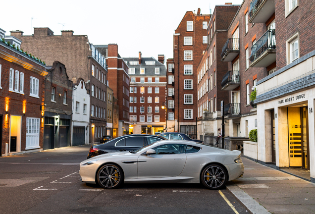 Aston Martin DB9 2013
