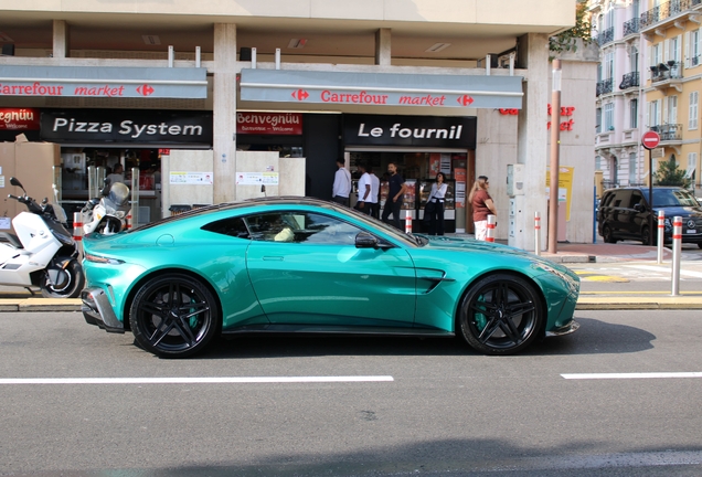 Aston Martin Vantage 2024