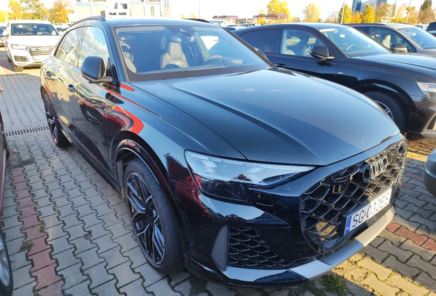 Audi RS Q8 2024