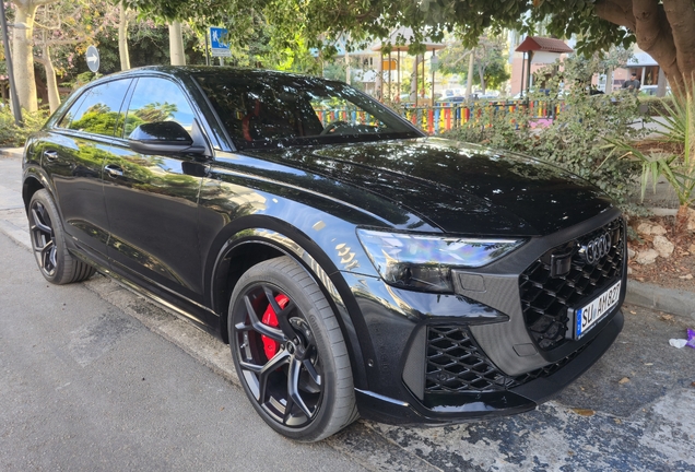 Audi RS Q8 2024