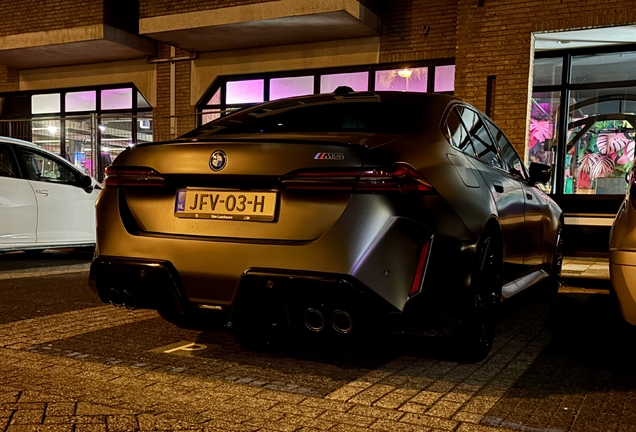 BMW M5 G90