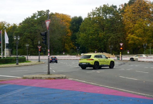 BMW XM G09