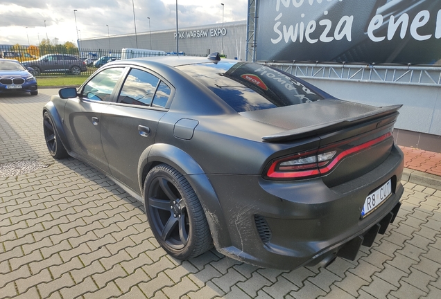 Dodge Charger SRT Hellcat Widebody