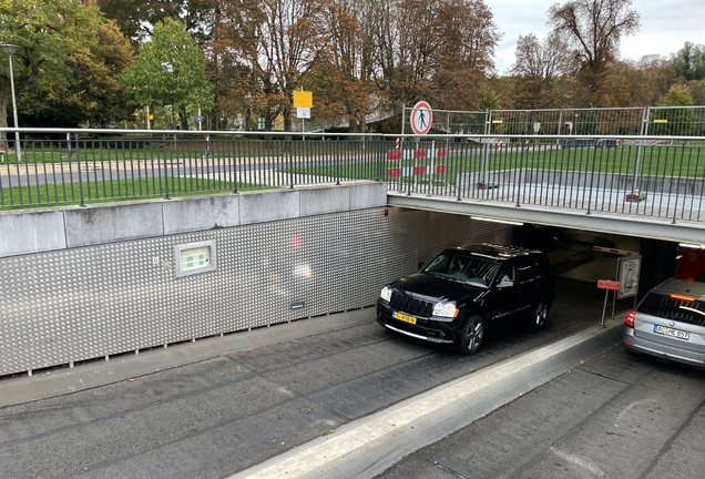 Jeep Grand Cherokee SRT-8 2005