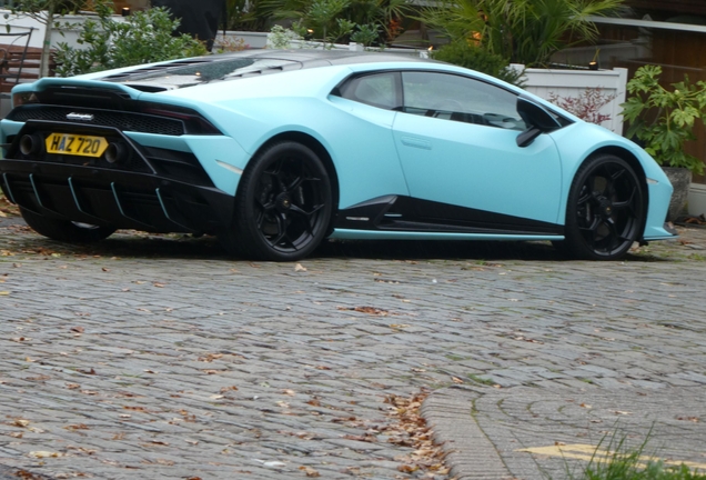Lamborghini Huracán LP640-4 EVO