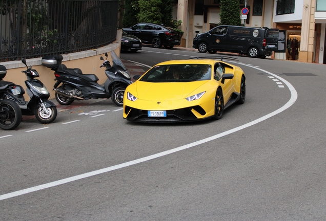 Lamborghini Huracán LP640-4 Performante