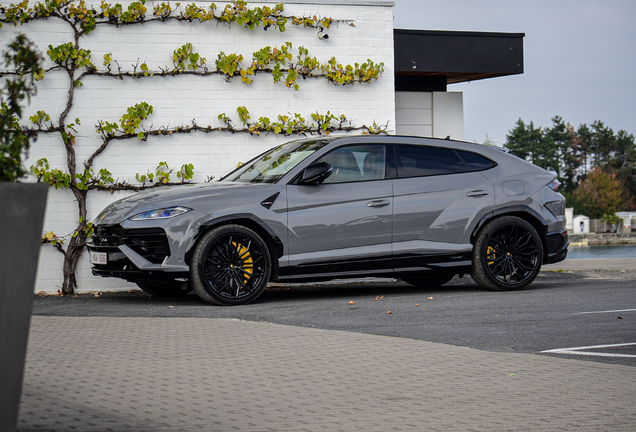 Lamborghini Urus SE