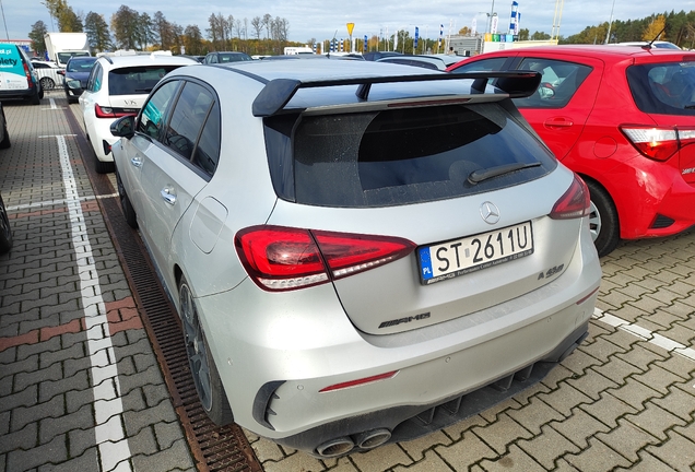 Mercedes-AMG A 45 S W177